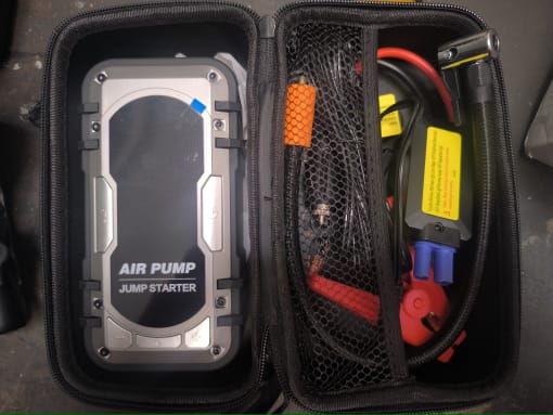 Jump Starter 4 em 1 — O Dispositivo Que Salva o Seu Carro em Qualquer Situação